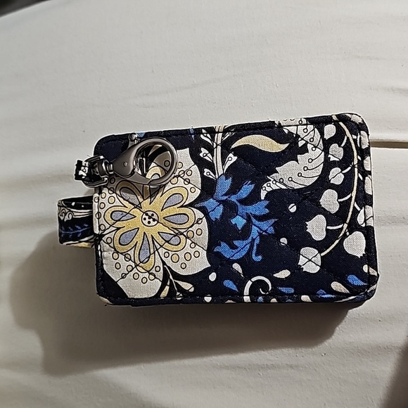 Vera Bradley Blue Bayou Cell Phone Case with Magnet Clasp - Picture 2 of 2